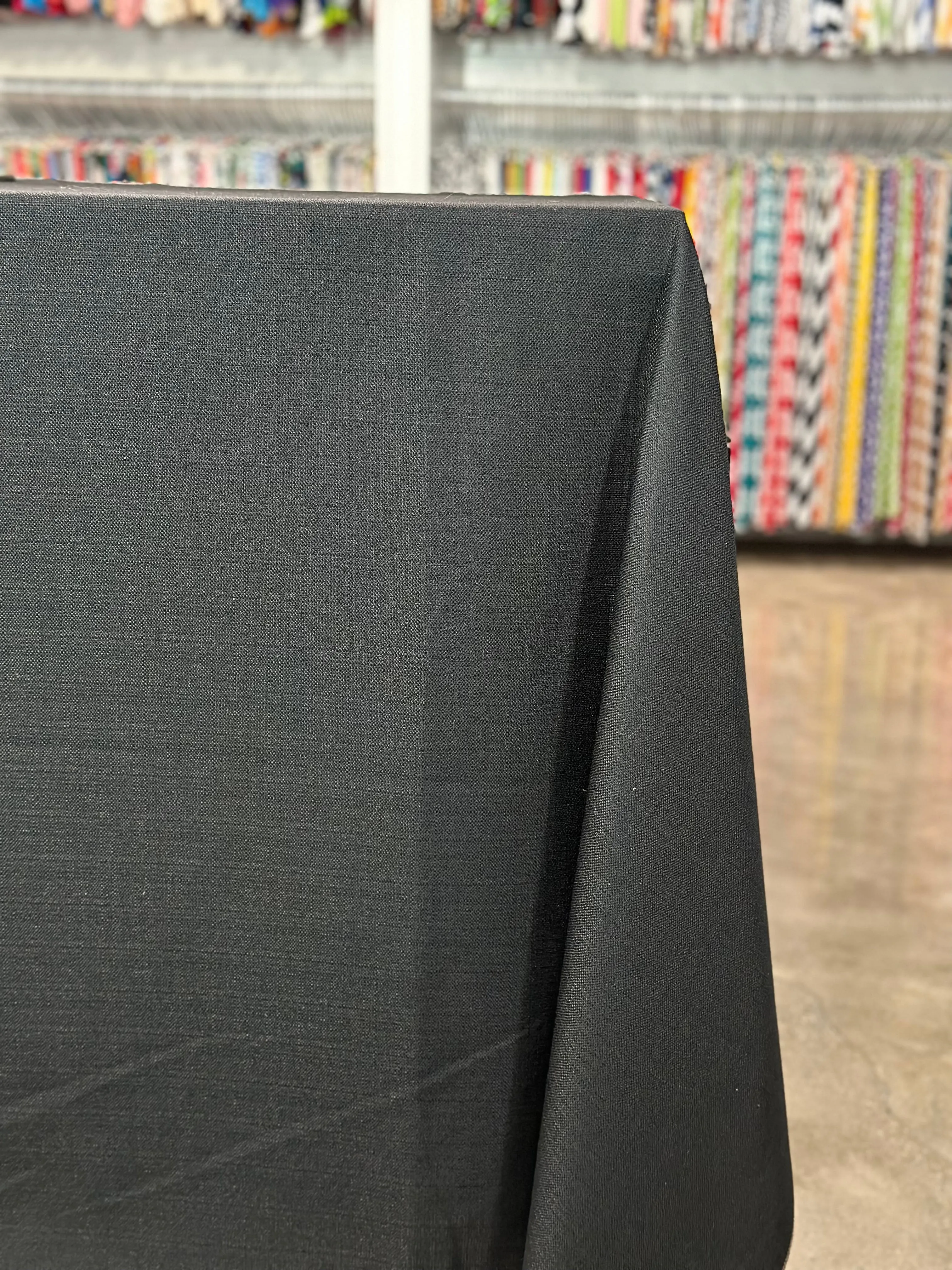 5pcs - Rustic Linen Table Linen 72"x72" Square - Black