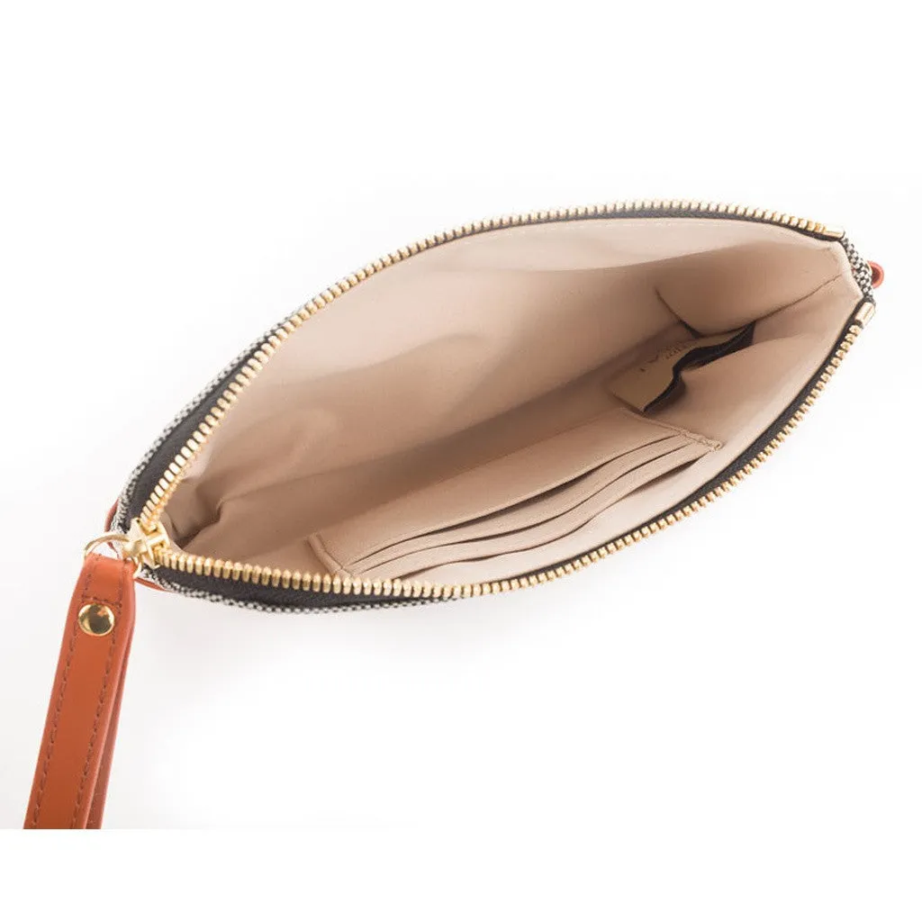 Everyday Essentials Wristlet - Cognac