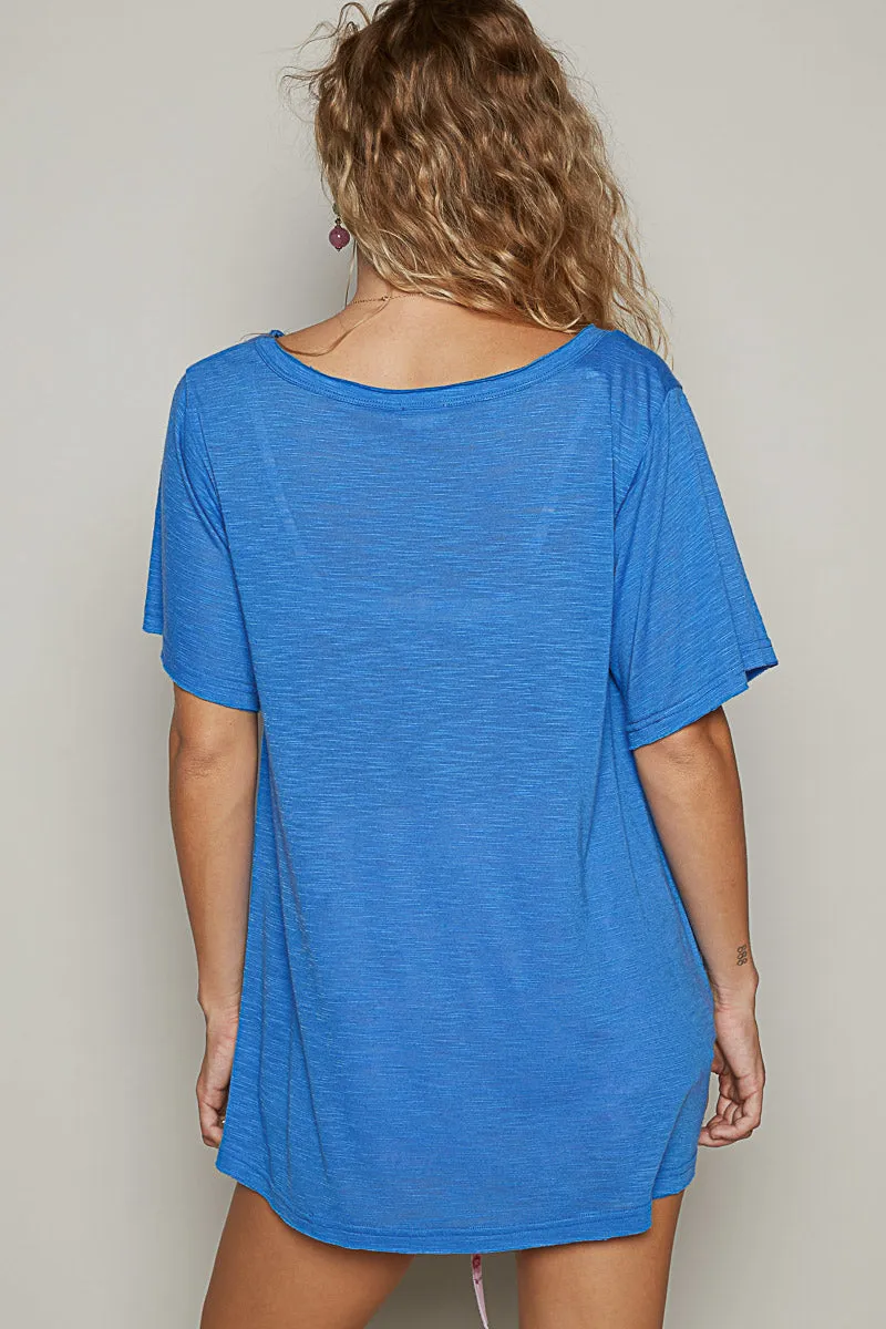 Loose Fit V-Neck Pocket Tee