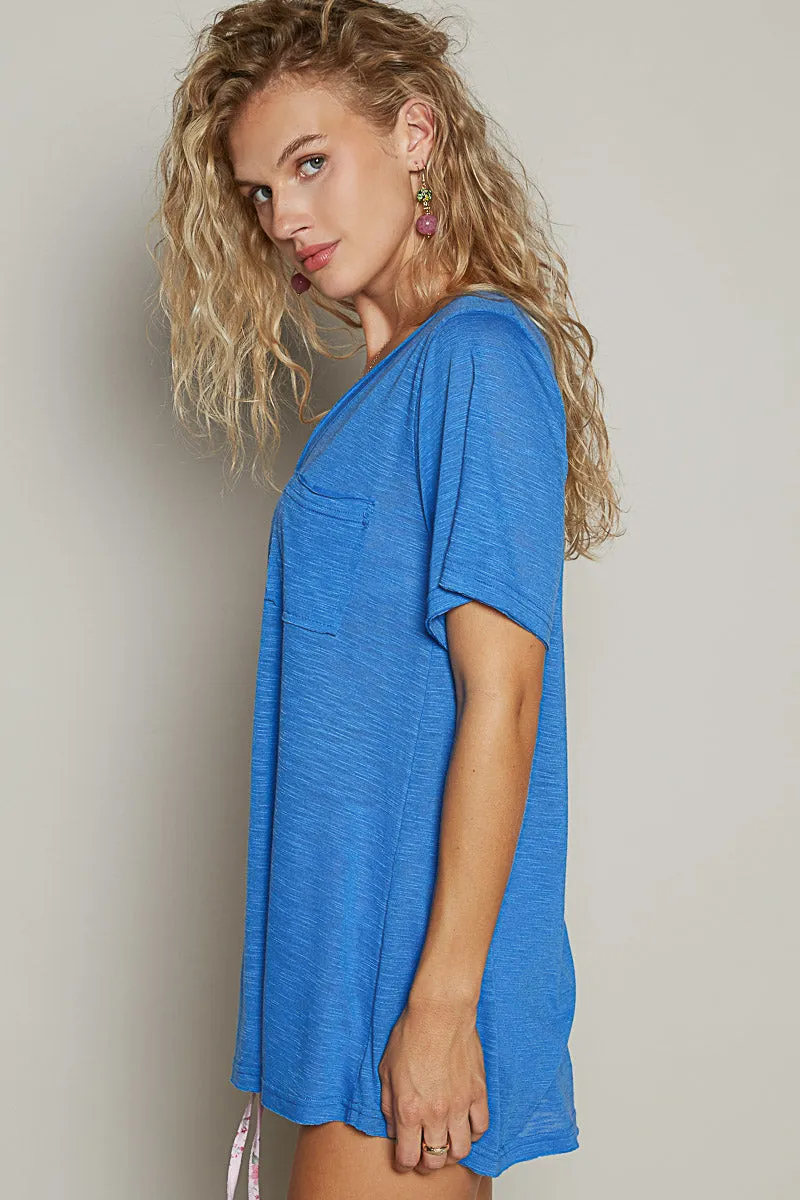 Loose Fit V-Neck Pocket Tee