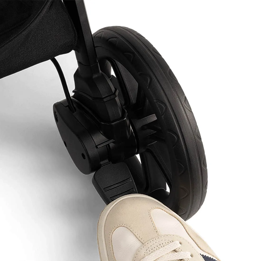 TRVL LX with Carry Bag by Nuna